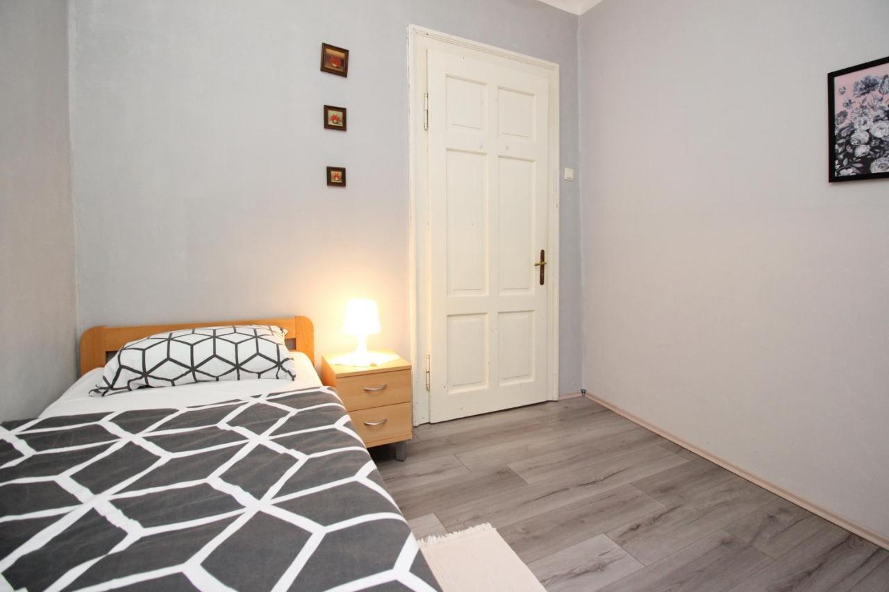 Apartment Kalcic Baška Exterior foto